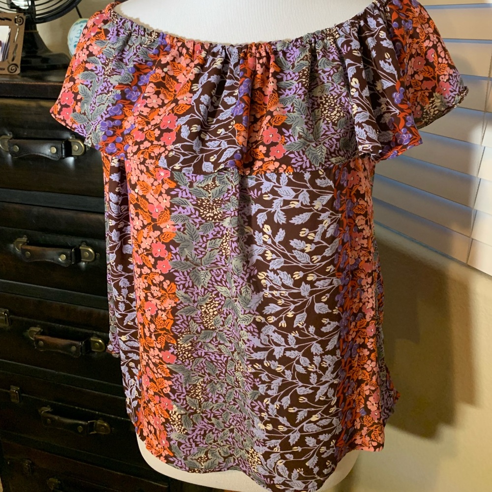Anthropology fall color top, off the shoulder is Medium size.